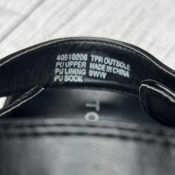 Torrid Black Turnlock Gladiator Sandals WW Chunky Band Shoes Size 9WW Extra Wide - Picture 7 of 11